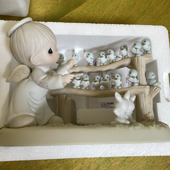 WHAT A TWEET PRECIOUS MOMENTS - Picture 11 of 11